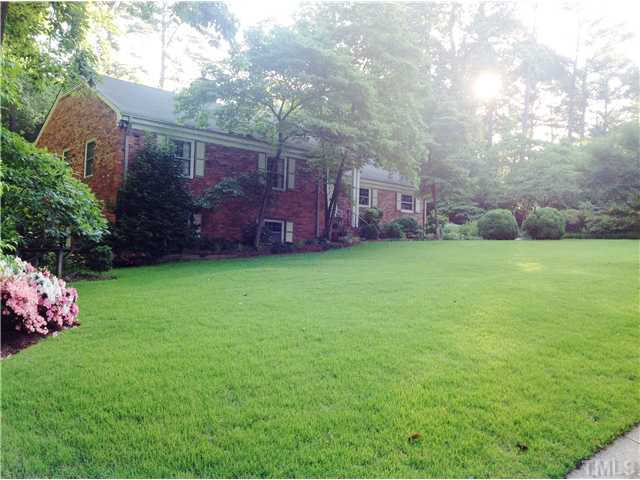 4610 Joyner Place Raleigh, NC 27612 - Photo 2 of 25 Photo 2