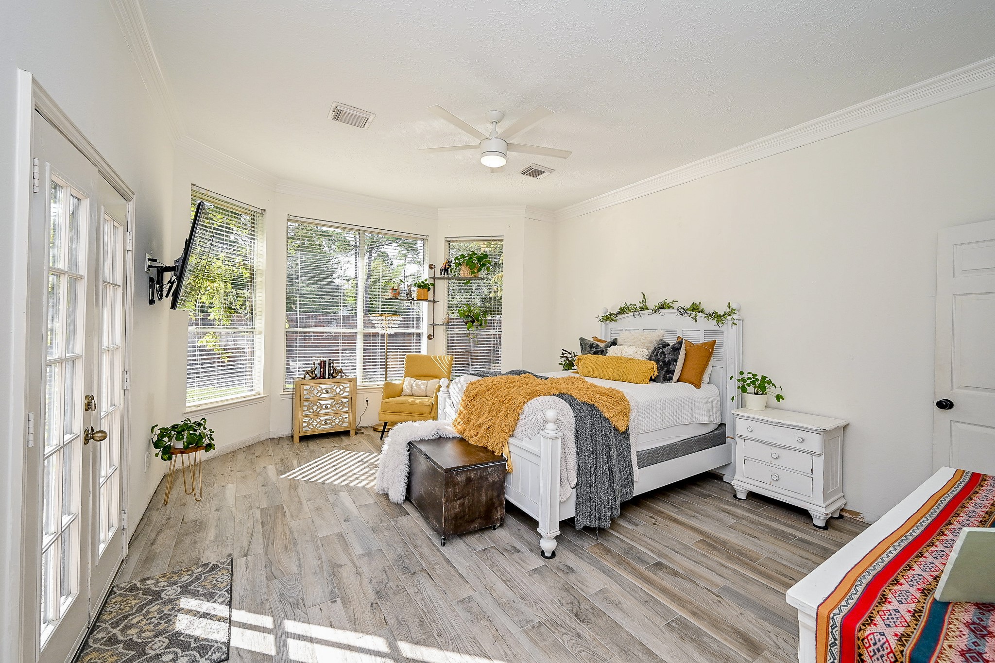1331 Bishops Pl Drive Spring, TX 77379 - Photo 16 of 31 a bedroom with a bed and a large window