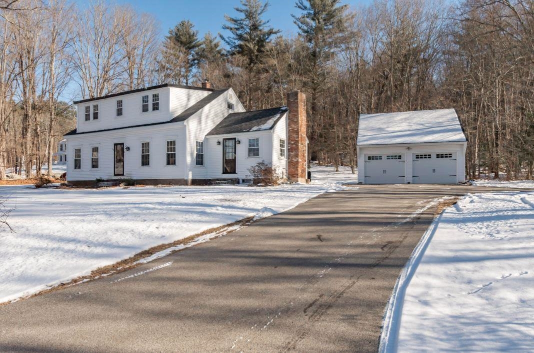 13 Old Milford Road Brookline, NH 03033 - Photo 2 of 30
