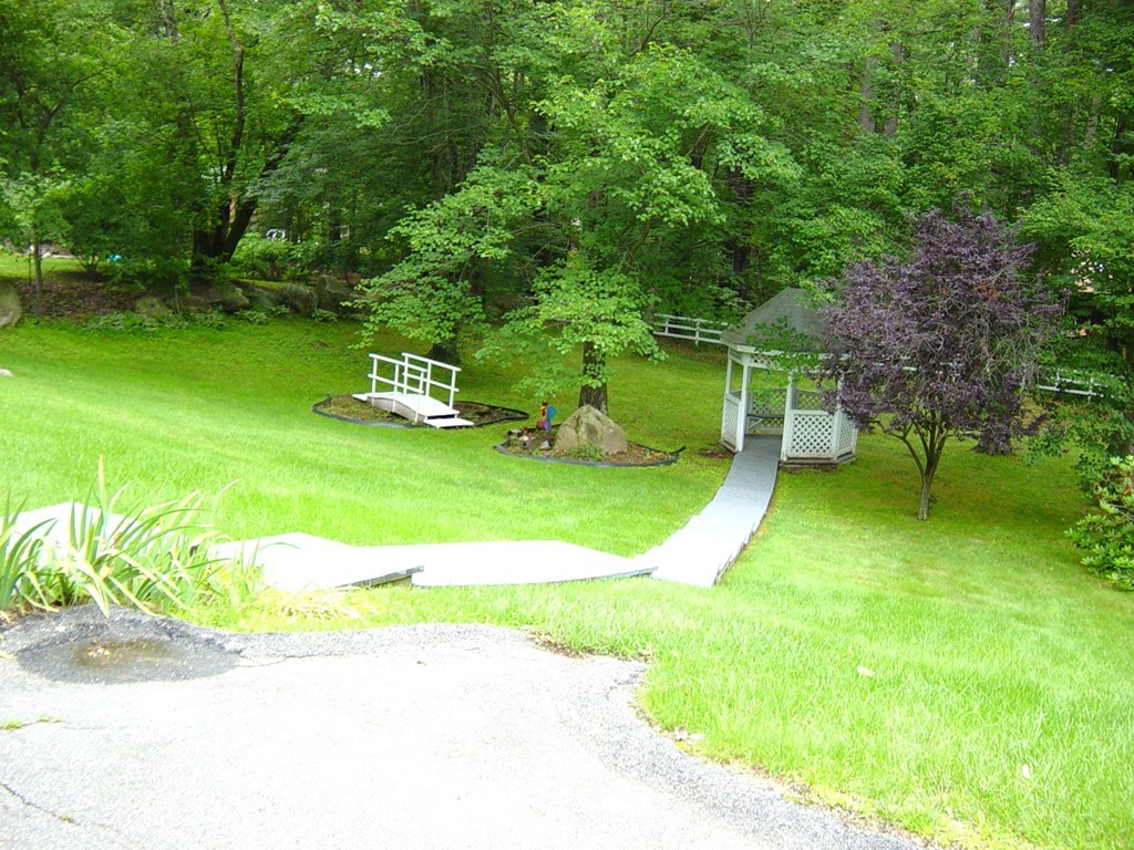 274 Monson Turnpike Road Ware, MA 01082 - Photo 6 of 6