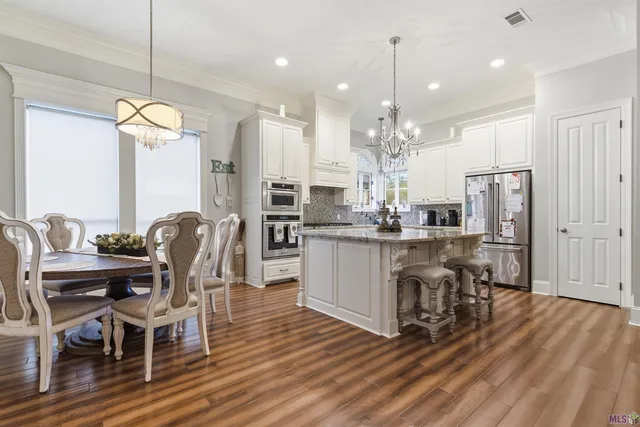 $525,000 | 13467 Kings Ct Avenue, Baton Rouge, LA 70810