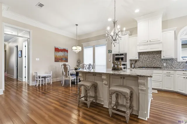 $525,000 | 13467 Kings Ct Avenue, Baton Rouge, LA 70810