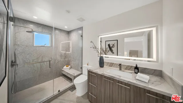 $3,795,000 | 11601 Bellagio Road, Los Angeles, CA 90049