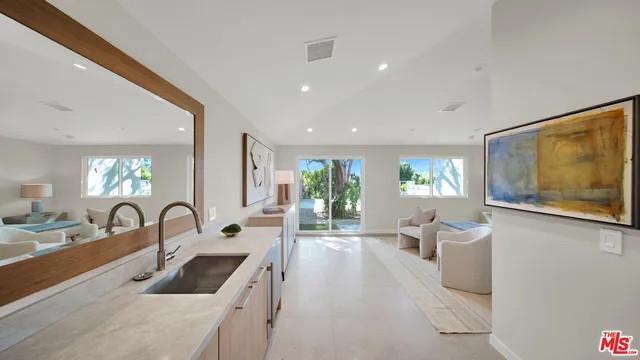 $3,795,000 | 11601 Bellagio Road, Los Angeles, CA 90049