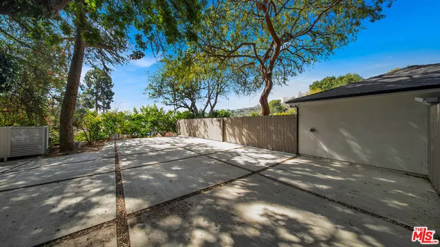 $3,795,000 | 11601 Bellagio Road, Los Angeles, CA 90049