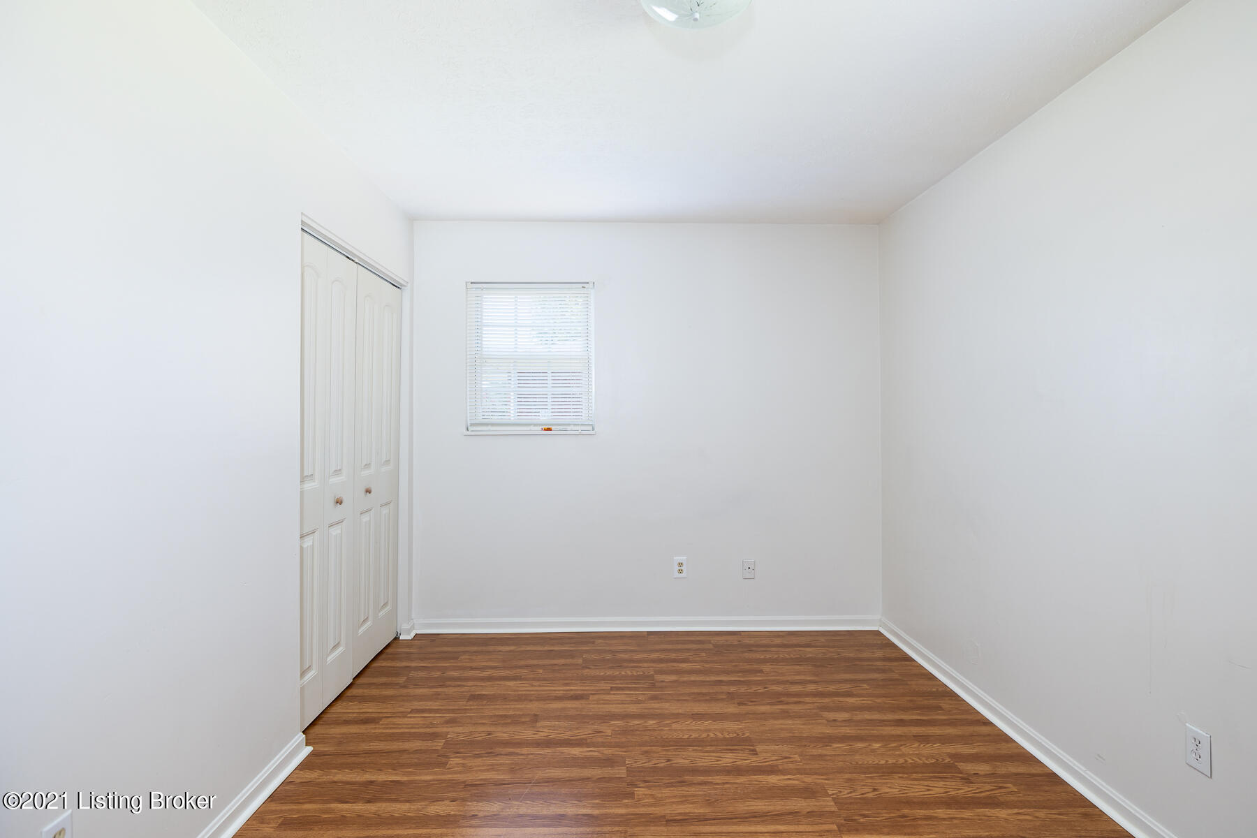 2701 Alps Road Louisville, KY 40216 - Photo 27 of 31 0272701 Alps Rd - INTERNET