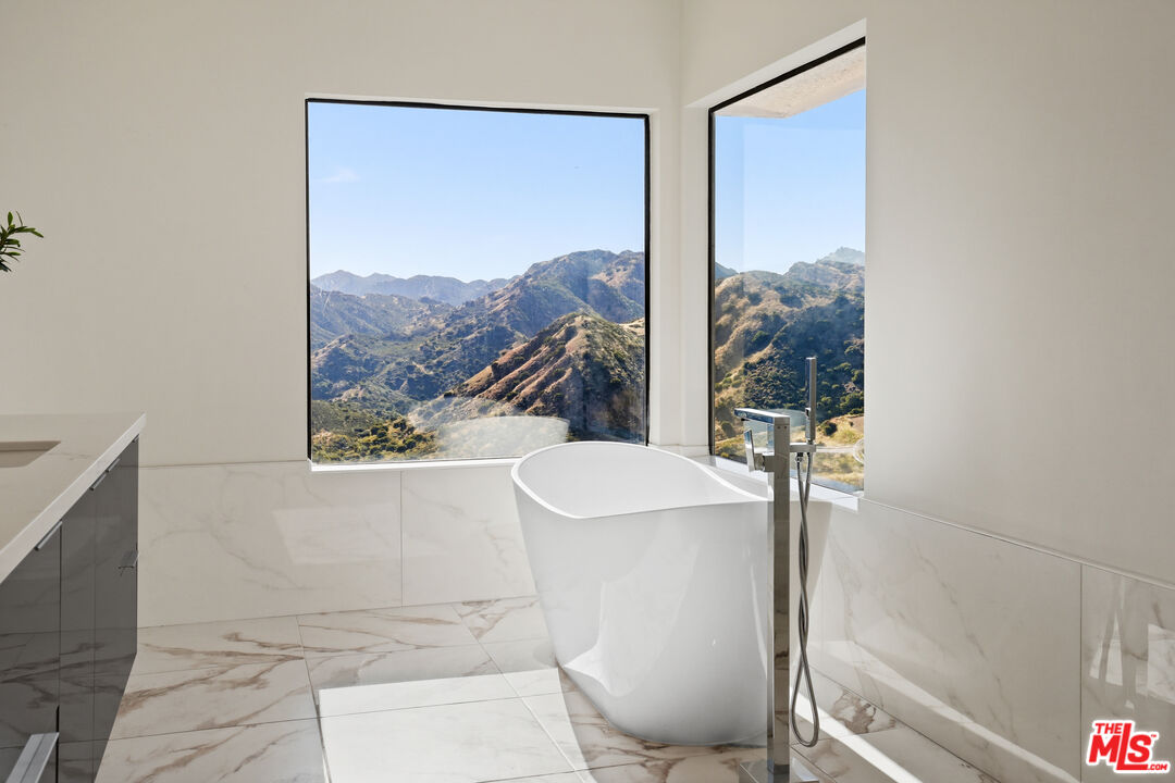 53 Saddlebow Road Bell Canyon, CA 91307 - Photo 39 of 66