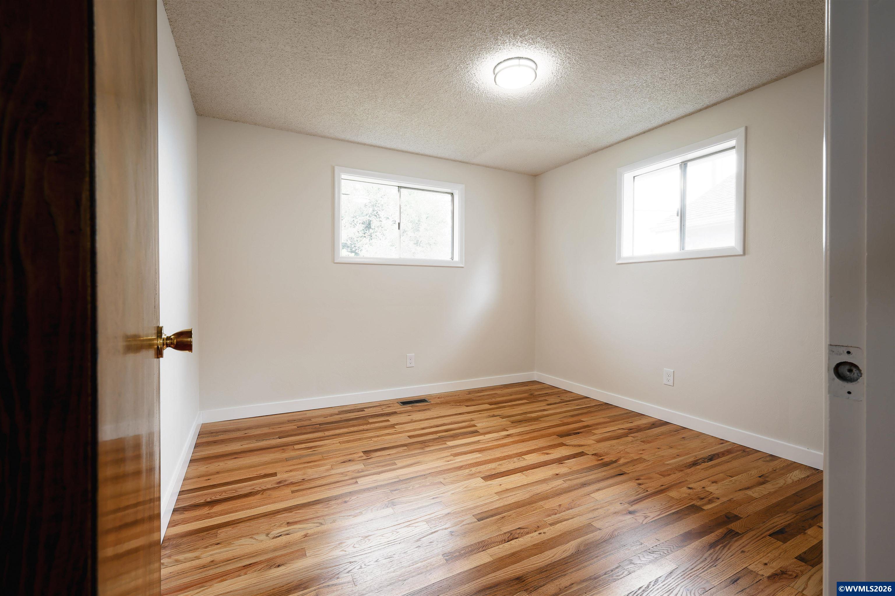 1210 Riverbend Road Northwest Salem, OR 97304 - Photo 23 of 30