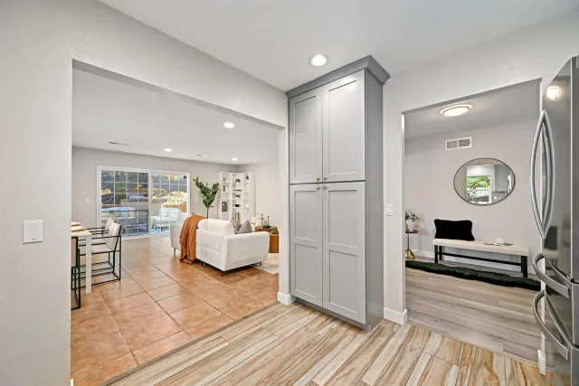 $1,250,000 | 13133 Calle De Las Rosas, San Diego, CA 92129