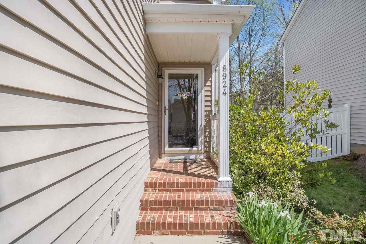 8924 Shallcross Way Raleigh, NC 27617 - Photo 4 of 21