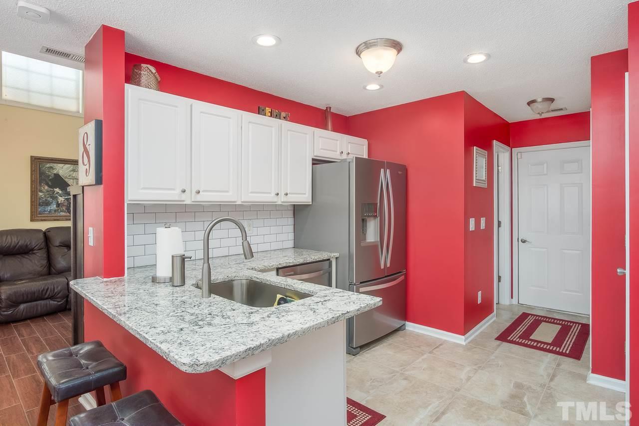 8924 Shallcross Way Raleigh, NC 27617 - Photo 9 of 21