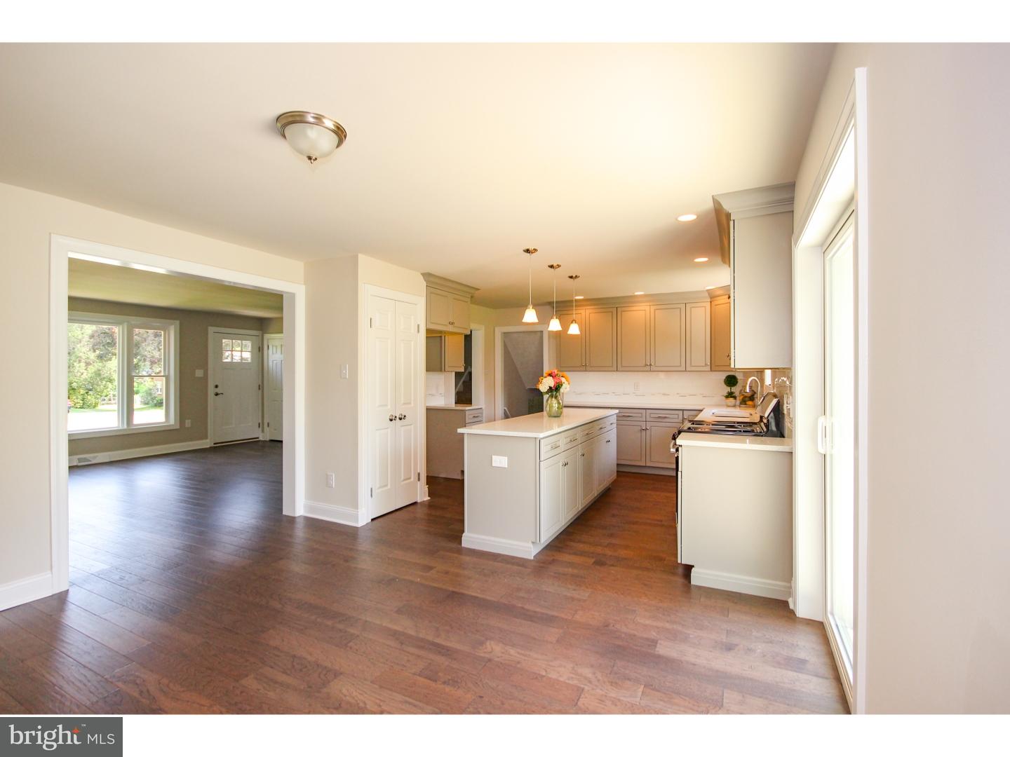 430 Maddock Road Springfield, PA 19064 - Photo 3 of 24 Dining Room