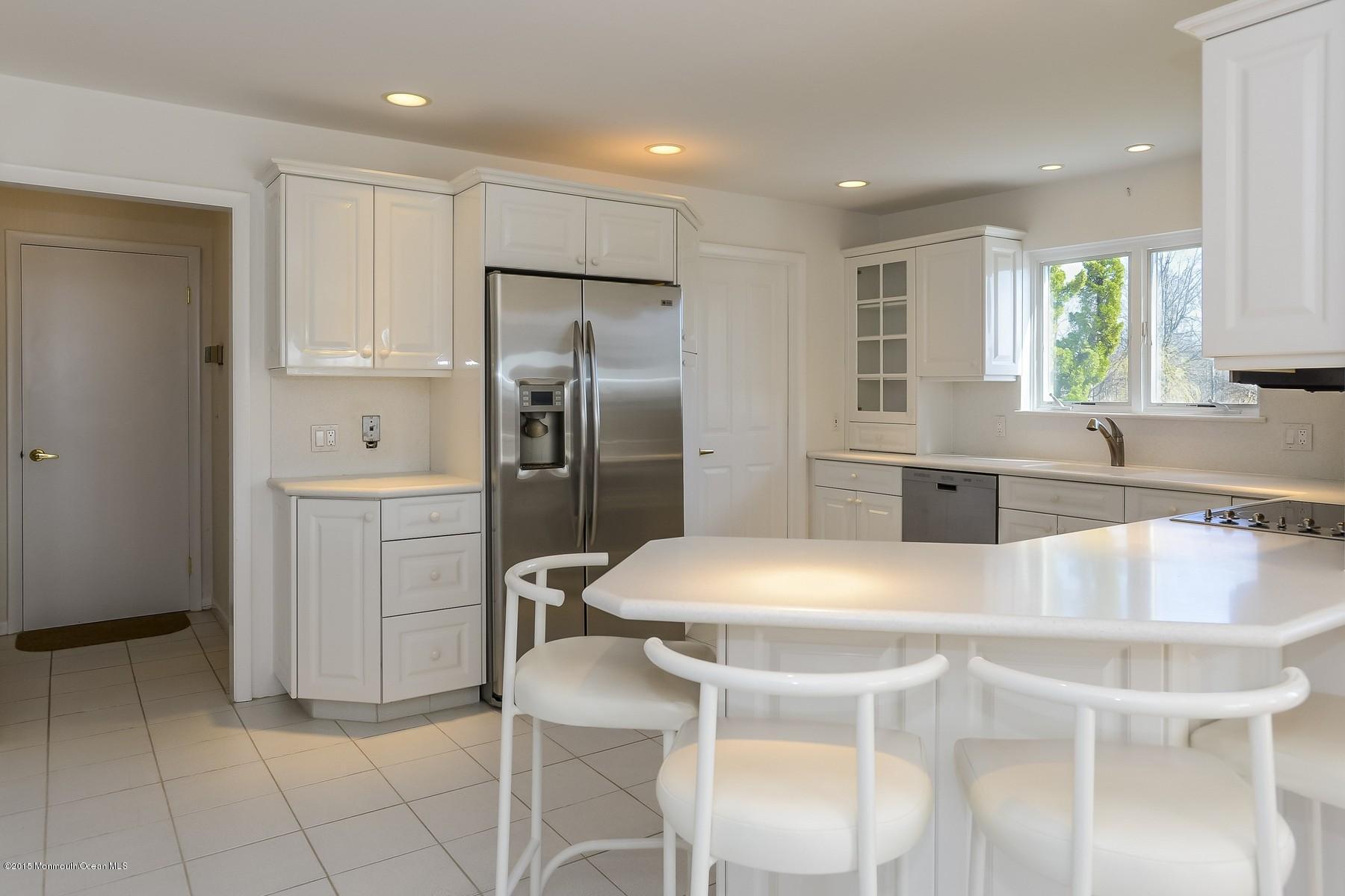 520 Seven Bridges Road Little Silver, NJ 07739 - Photo 11 of 27 Image00012