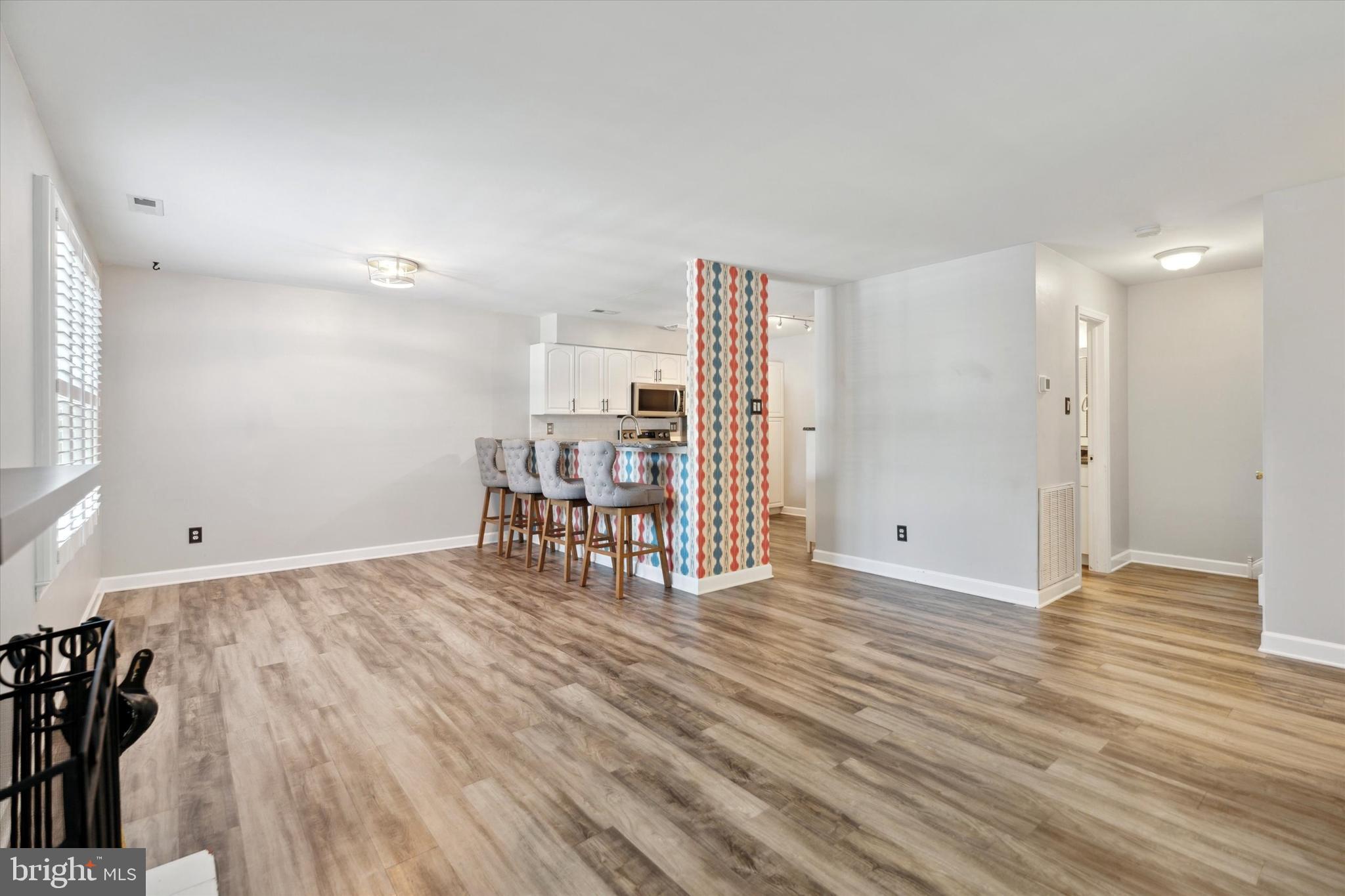 90 Whetstone Road Horsham, PA 19044 - Photo 8 of 40 Family Room.