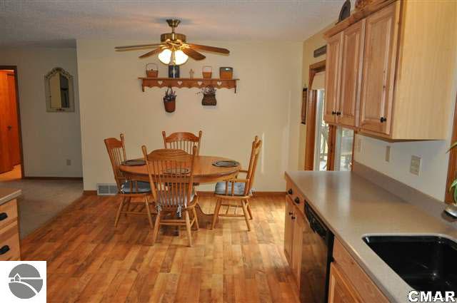 6783 South Coldwater Road Blanchard, MI 49310 - Photo 11 of 21 1773367-10.JPG