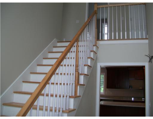41 Whipple Road Lincoln, RI 02865 - Photo 11 of 17 Entry.