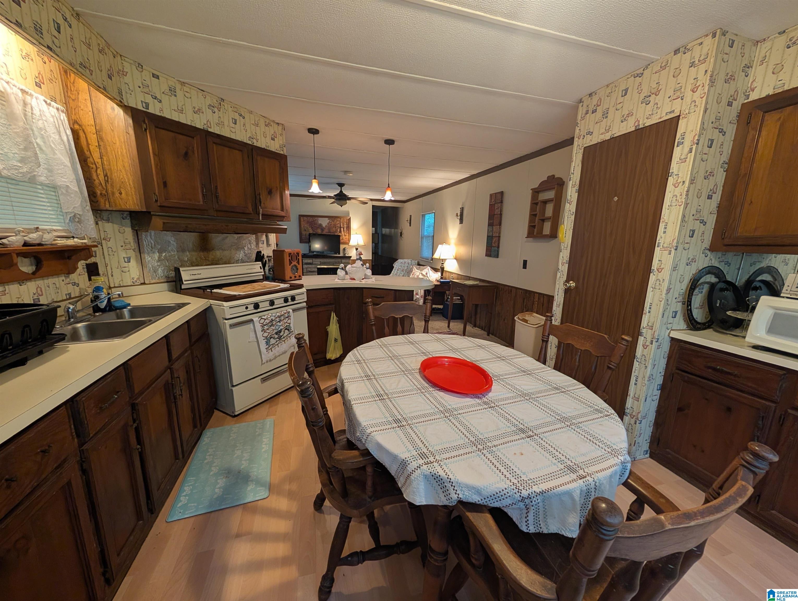 323 Taylors Chapel Road Anniston, AL 36203 - Photo 14 of 43