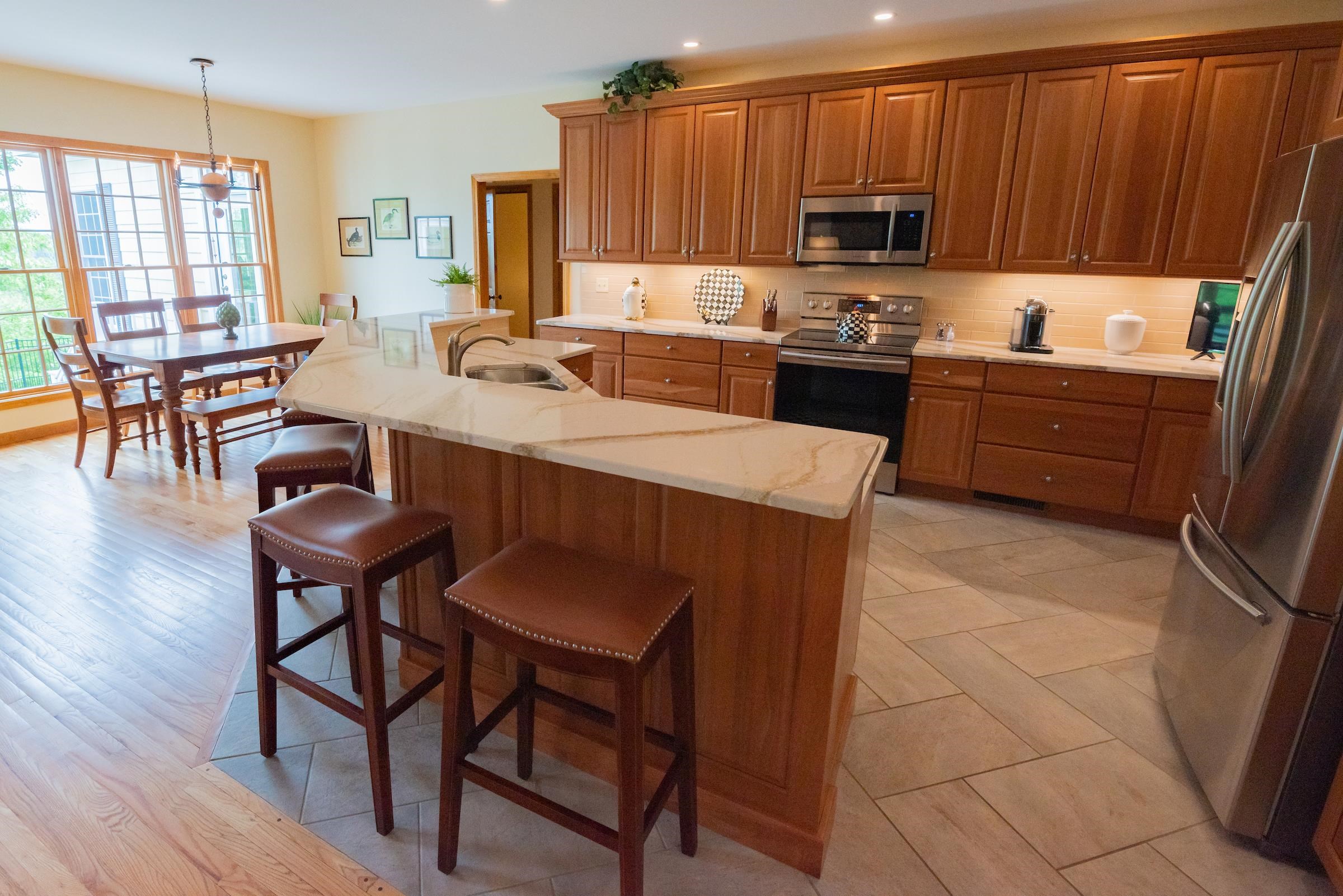 33 Highpoint Road Conway, NH 03818 - Photo 3 of 38