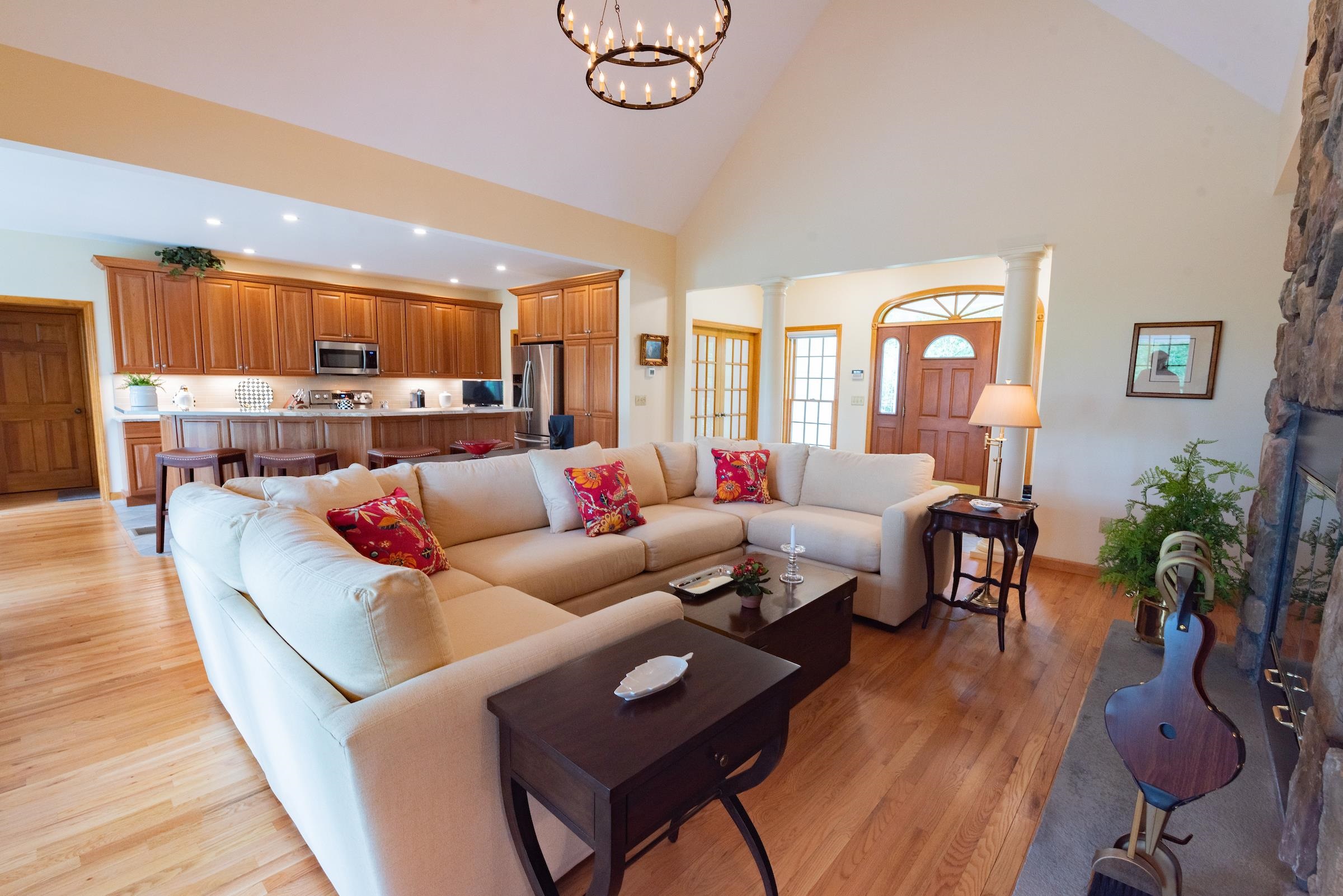 33 Highpoint Road Conway, NH 03818 - Photo 5 of 38