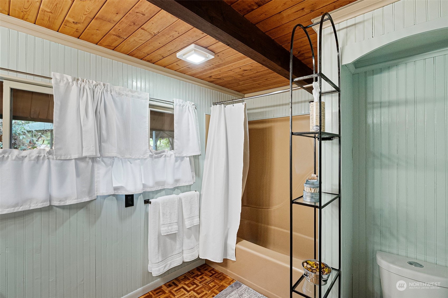 4203 Mayvolt Road Southeast Port Orchard, WA 98366 - Photo 13 of 28 Gallery Image 13