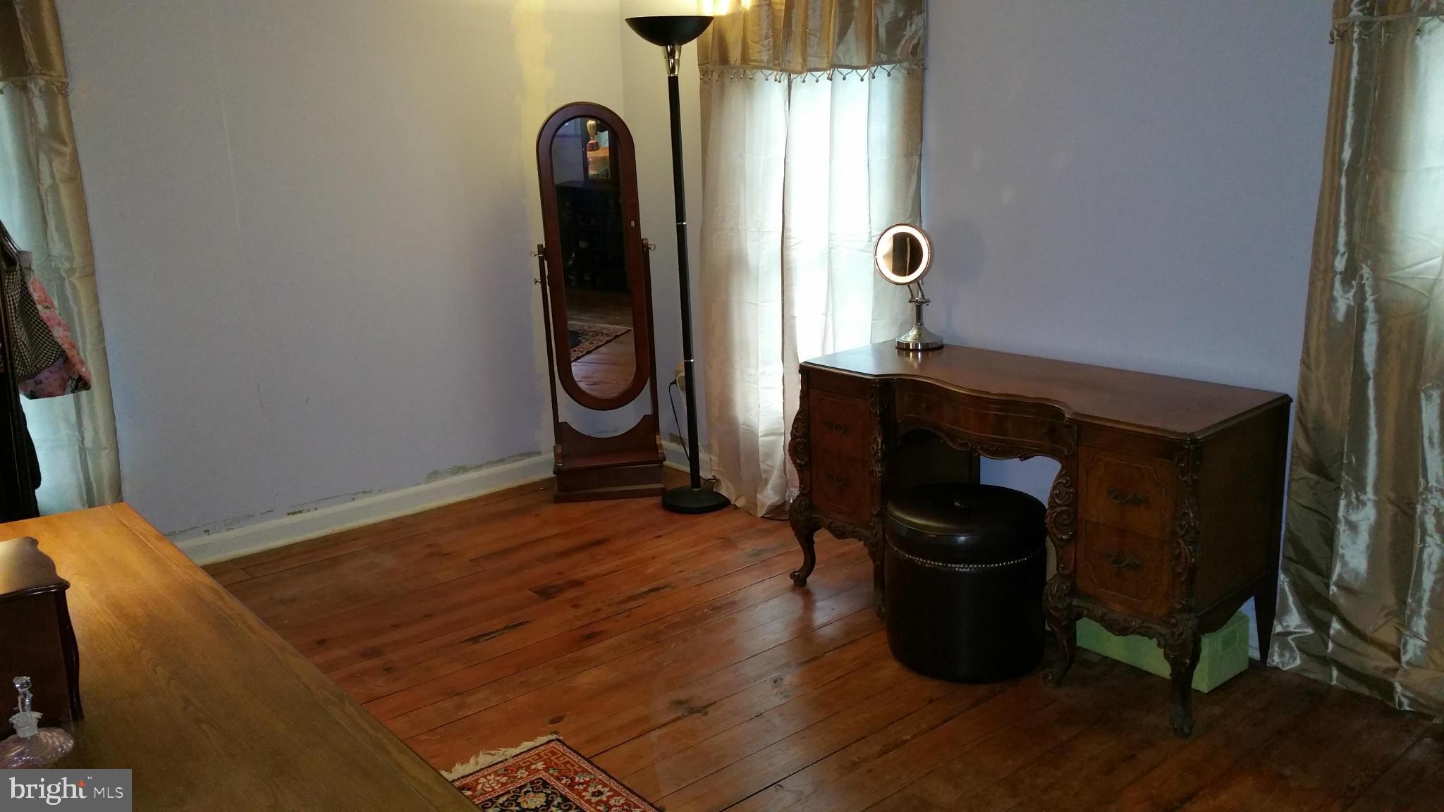793 Old Waynesboro Road Fairfield, PA 17320 - Photo 21 of 28 Bedroom