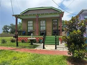 $299,000 | 462 Flood Street, New Orleans, LA 70117