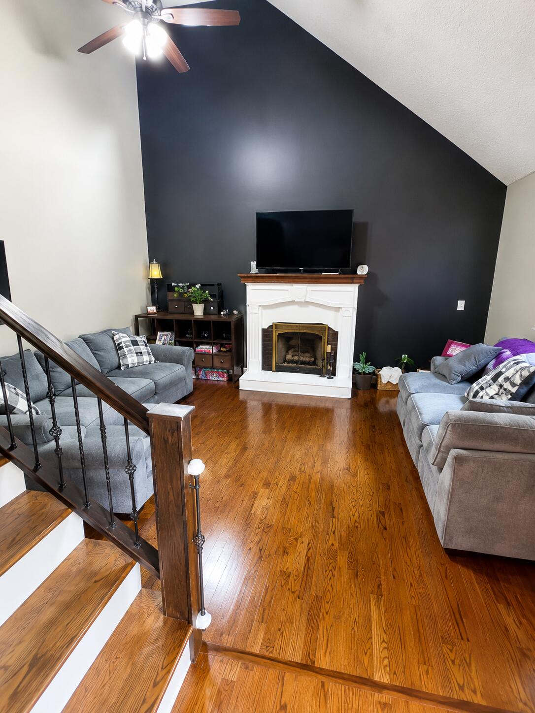 533 Middle View Drive Ringgold, GA 30736 - Photo 6 of 31 Living Room