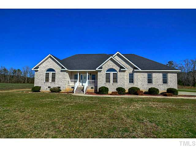 689 Davis Mill Road Selma, NC 27576 - Photo 1 of 19 Gorgeous Brick 3 BR, 2.5 Bath Home!