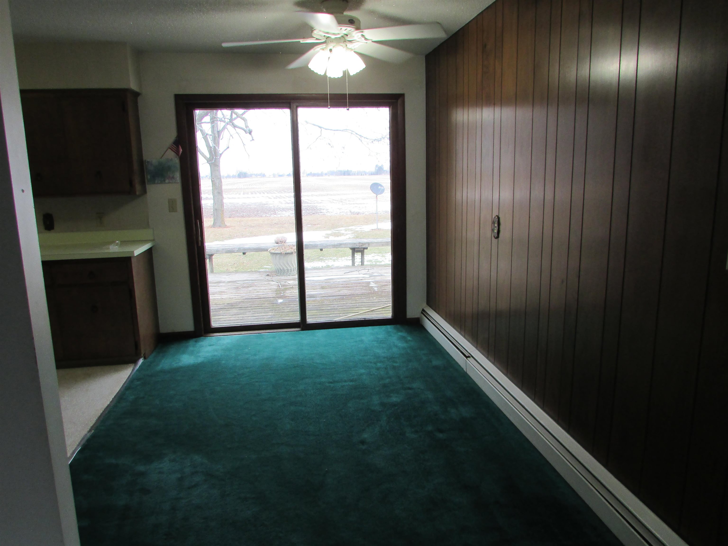 427 Delta Road Freeland, MI 48623 - Photo 8 of 74 1897330-7.JPG