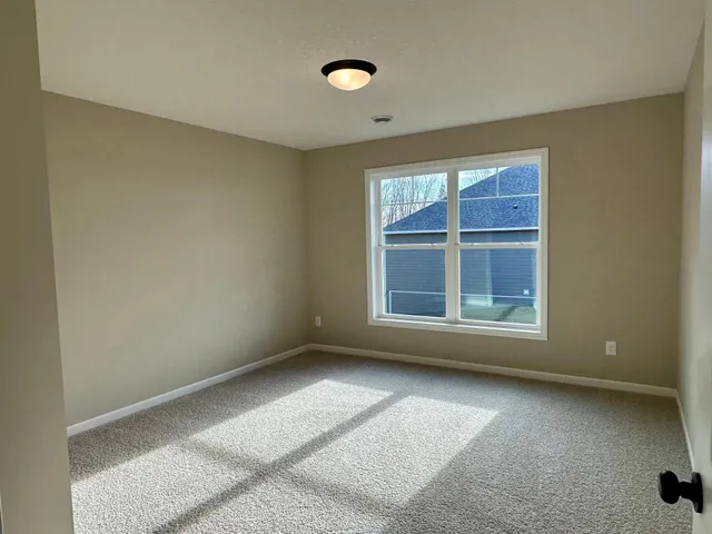 $699,990 | 20045 Glarus Lane, Lakeville, MN 55044