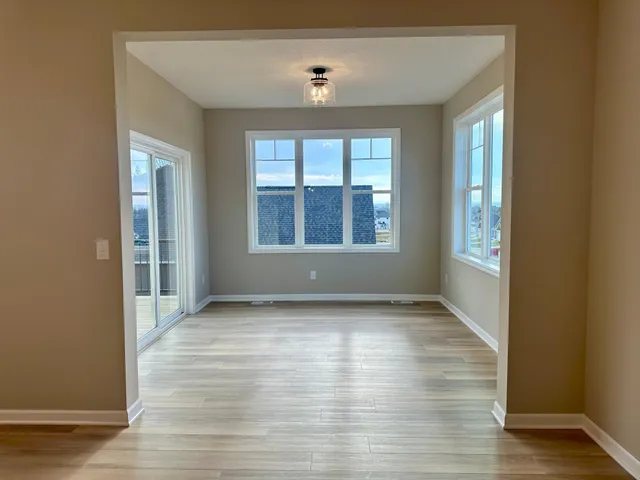 $699,990 | 20045 Glarus Lane, Lakeville, MN 55044