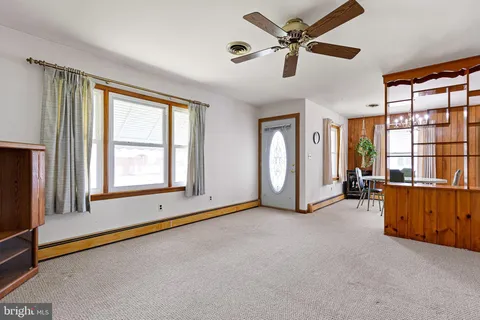 $300,000 | 107 North Reed Street, Clayton, DE 19938