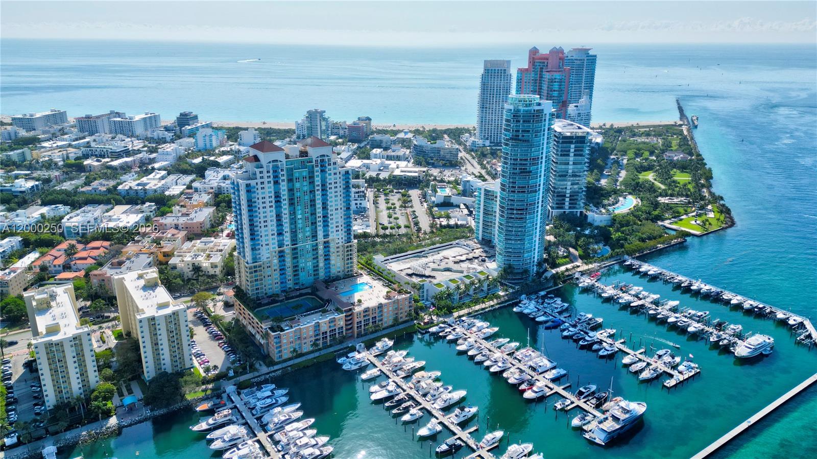 90 Alton Road, Unit 2010 Miami Beach, FL 33139 - Photo 3 of 21