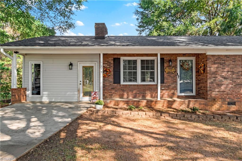 149 Somersault Lane Elkin, NC 28621 - Photo 3 of 32