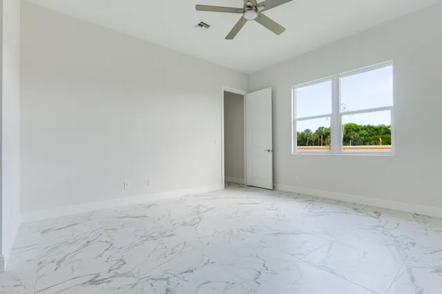 $624,000 | 1805 Bridgepointe Circle, Unit 1, Vero Beach, FL 32967