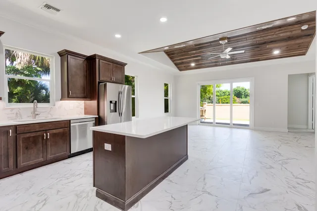 $624,000 | 1805 Bridgepointe Circle, Unit 1, Vero Beach, FL 32967
