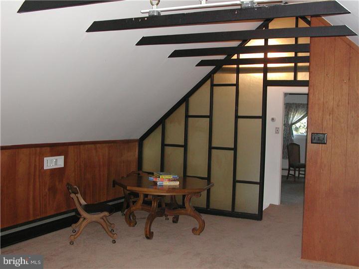 41 Foxglove Road Levittown, PA 19056 - Photo 10 of 10 Gallery Image 10
