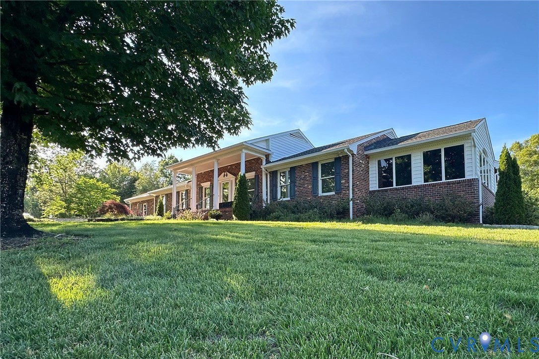 13300 West Patrick Henry Road Doswell, VA 23047 - Photo 3 of 12