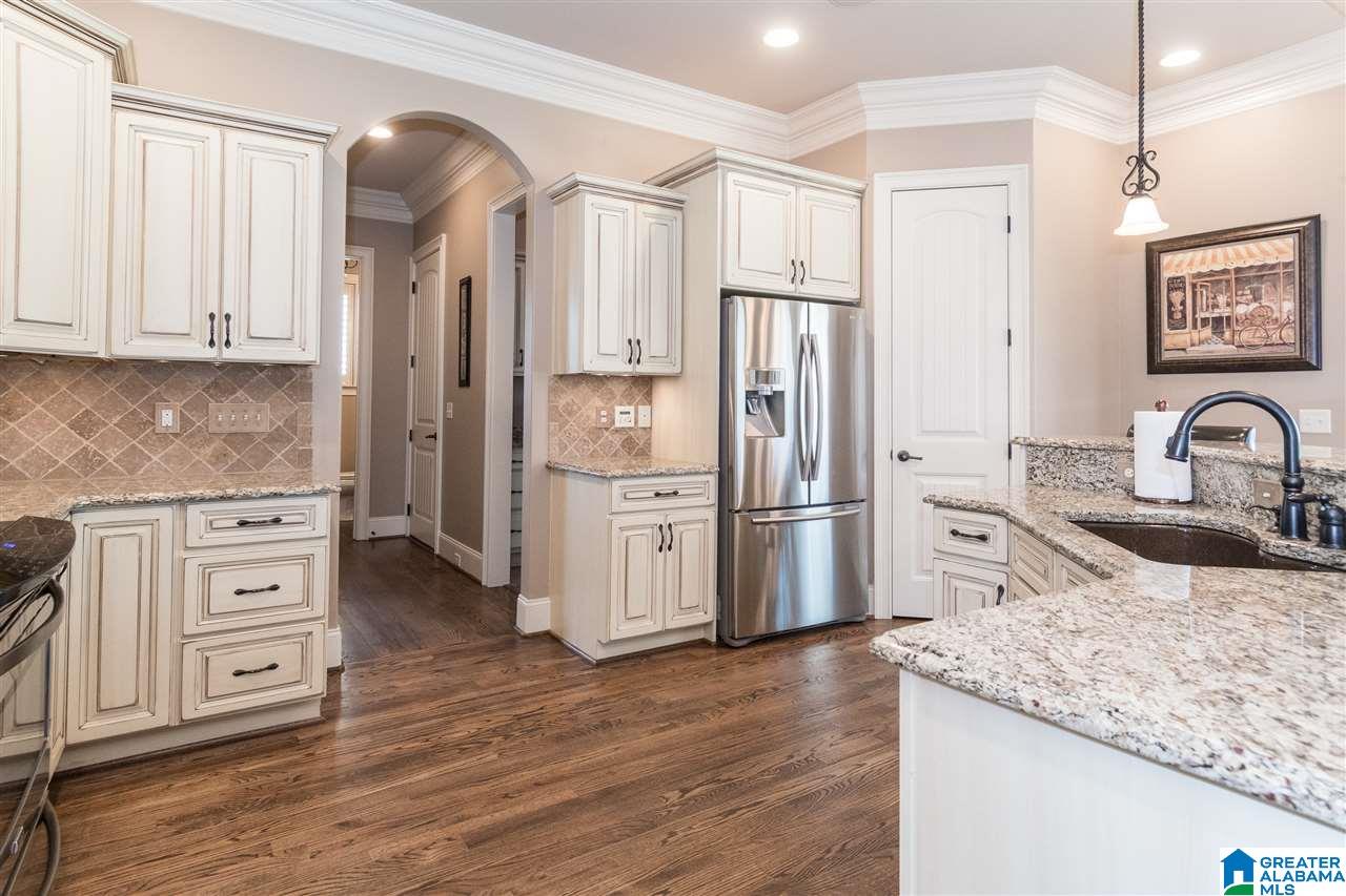 2419 Glasscott Point Birmingham, AL 35226 - Photo 14 of 50