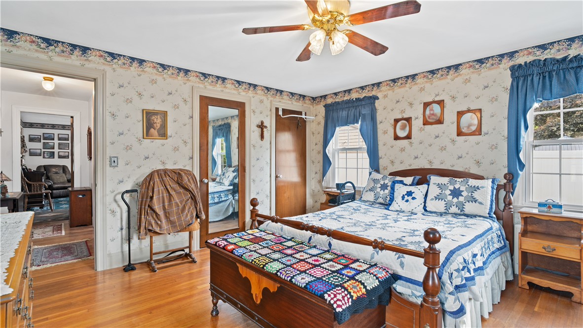 14 Barnes Street Smithfield, RI 02828 - Photo 27 of 44