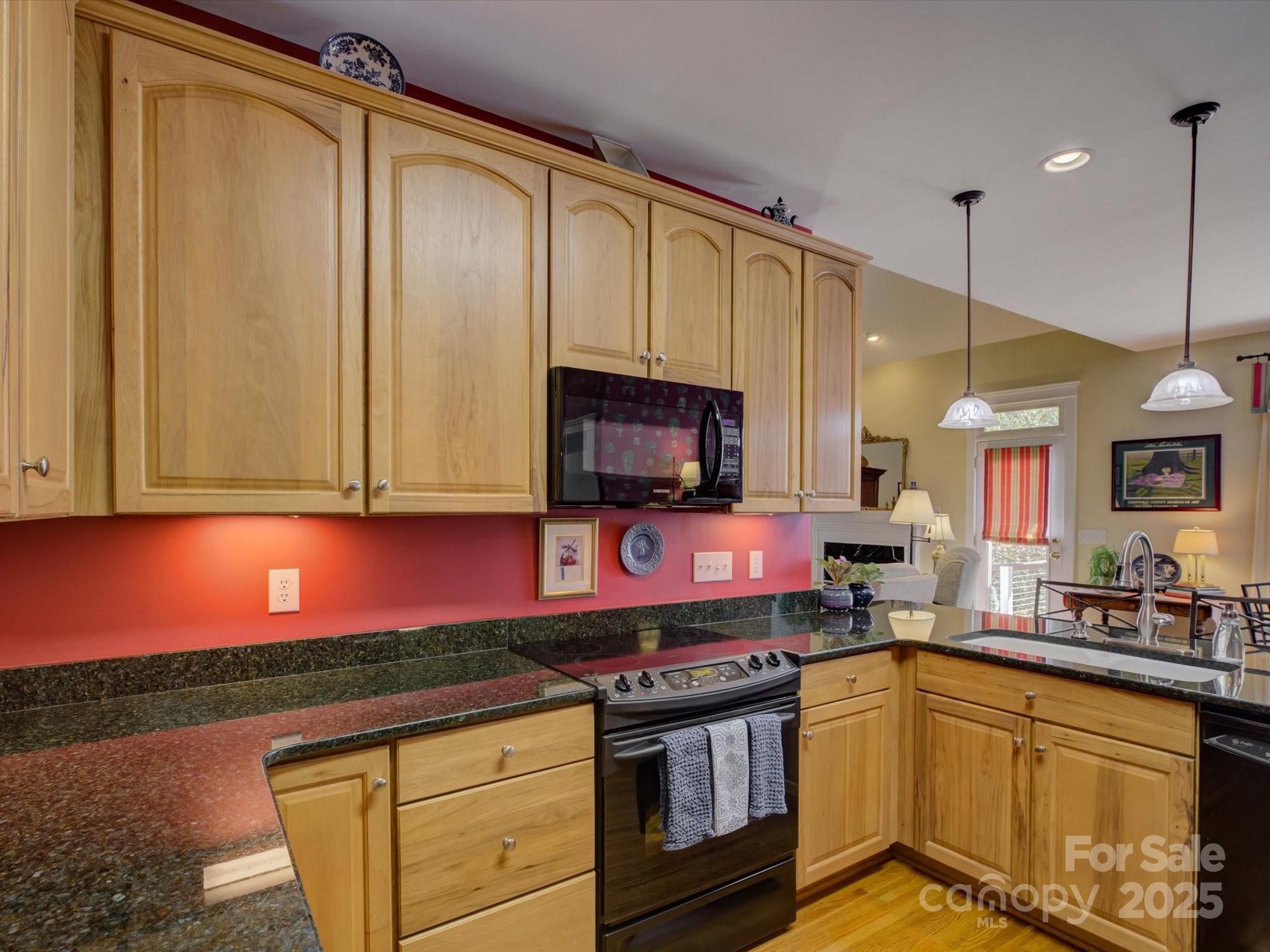 7820 Crestfield Lane Tega Cay, SC 29708 - Photo 21 of 48