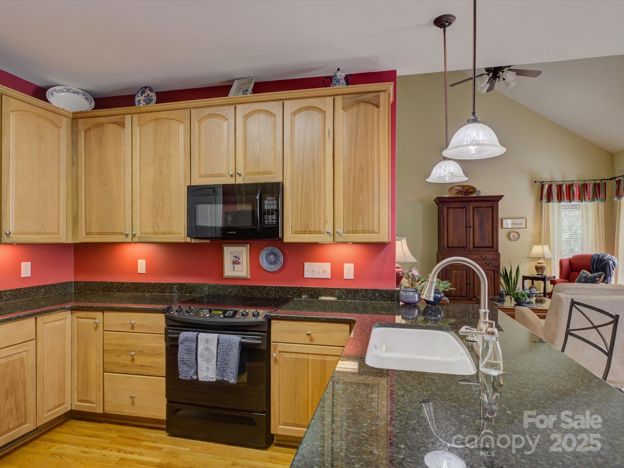 7820 Crestfield Lane Tega Cay, SC 29708 - Photo 22 of 48