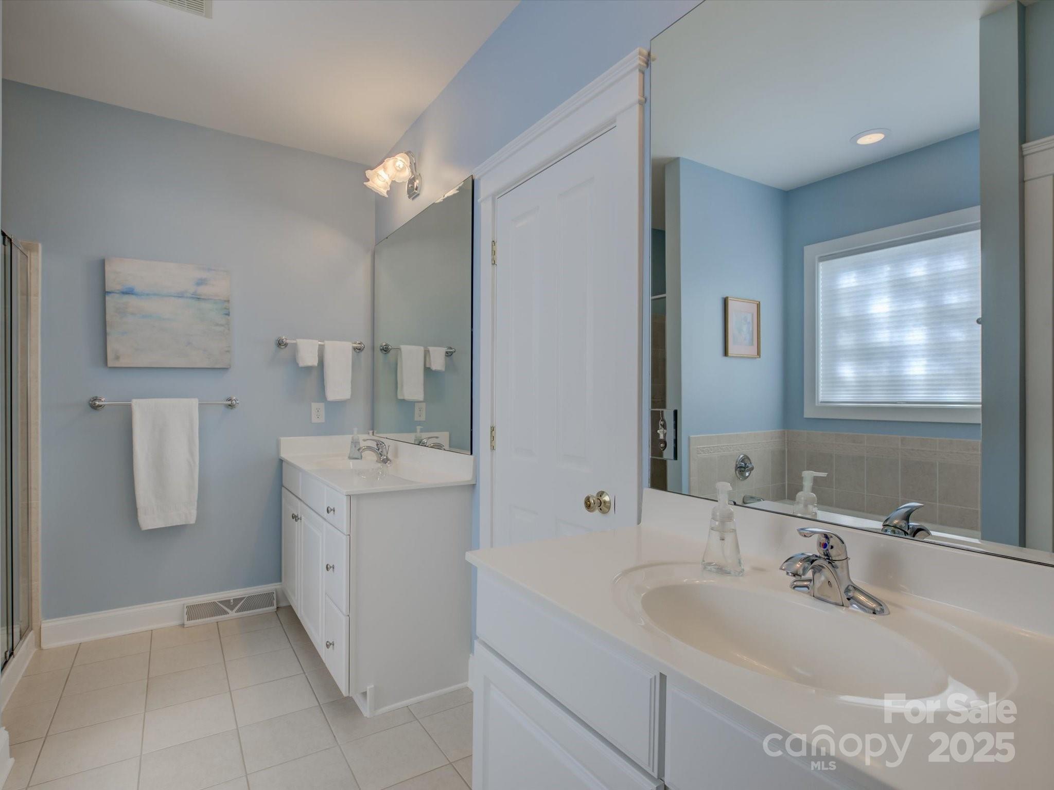 7820 Crestfield Lane Tega Cay, SC 29708 - Photo 30 of 48