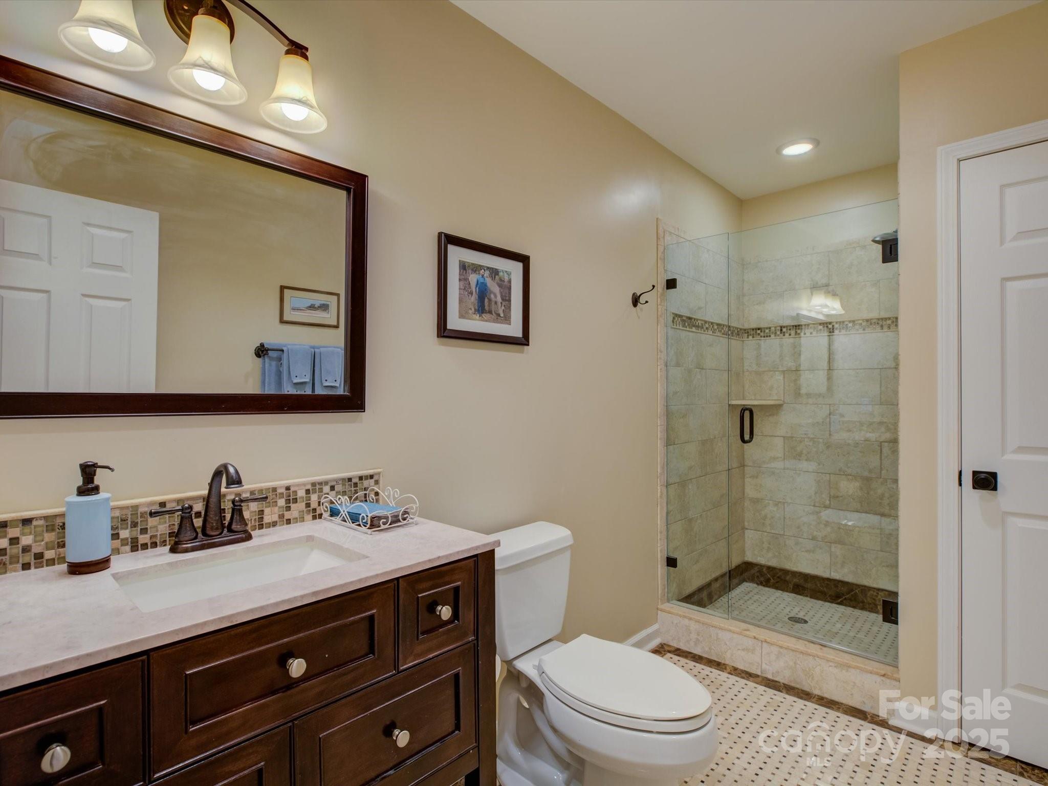 7820 Crestfield Lane Tega Cay, SC 29708 - Photo 10 of 48