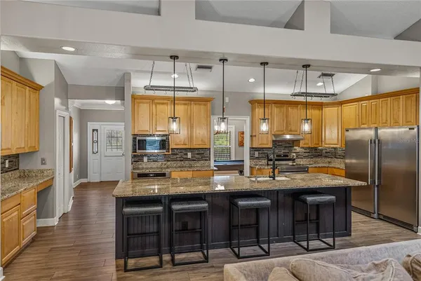 $615,000 | 504 Covington Park Street, Seffner, FL 33584