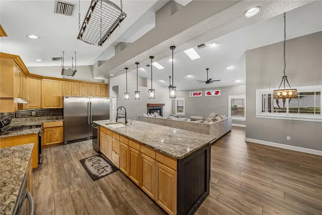 $640,000 | 504 Covington Park Street, Seffner, FL 33584