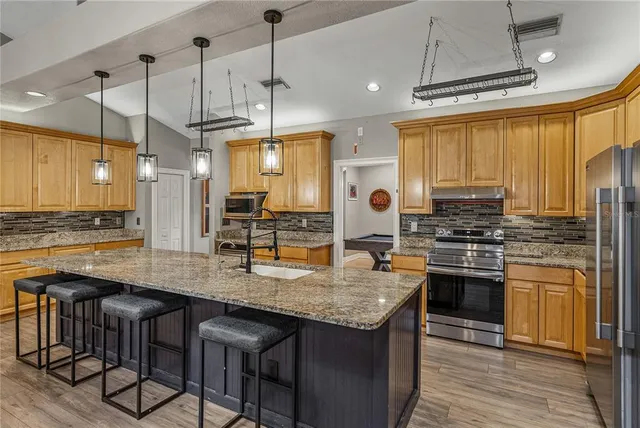 $640,000 | 504 Covington Park Street, Seffner, FL 33584