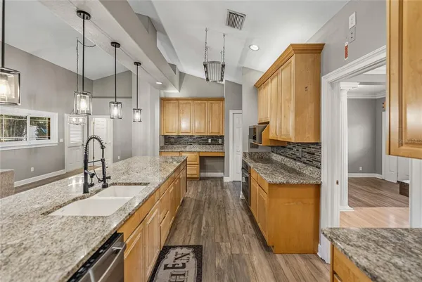 $625,000 | 504 Covington Park Street, Seffner, FL 33584