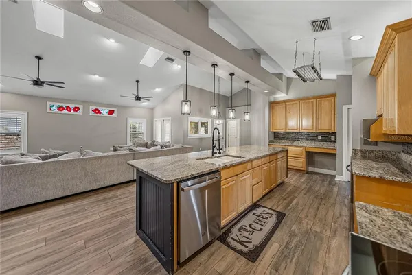 $625,000 | 504 Covington Park Street, Seffner, FL 33584