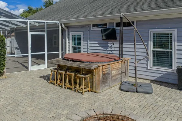 $615,000 | 504 Covington Park Street, Seffner, FL 33584